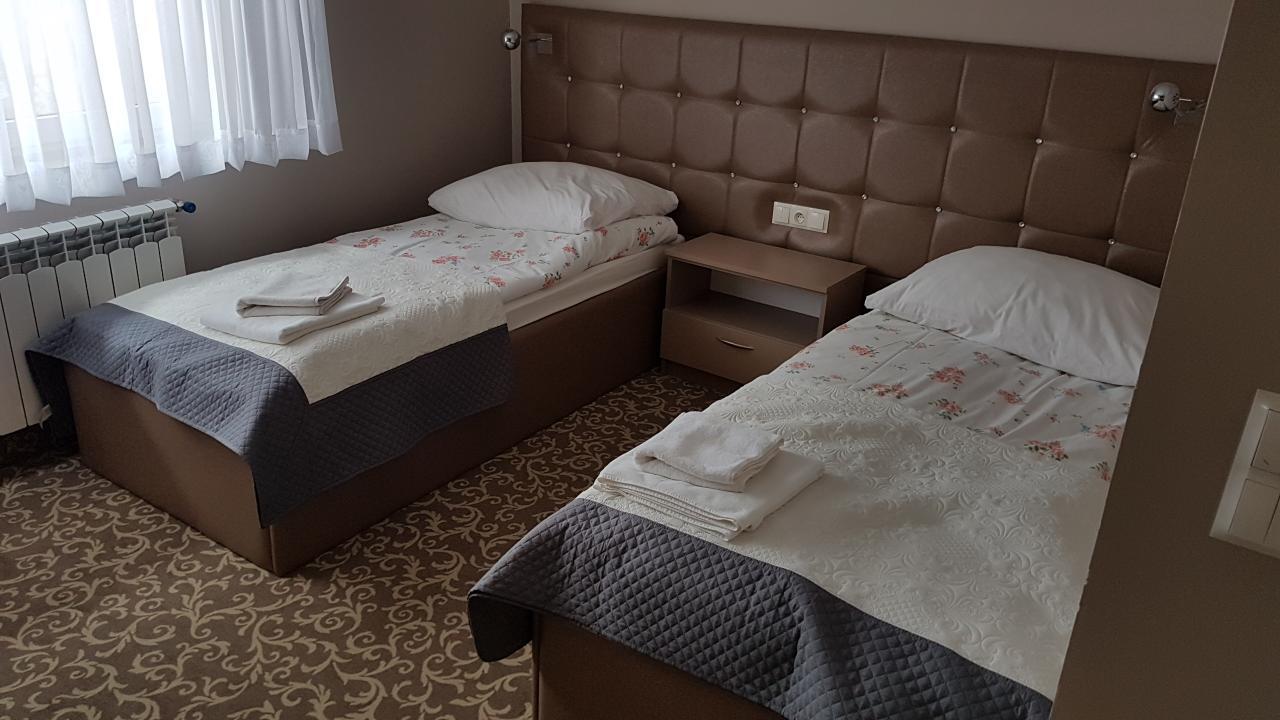 Hotel Gutland Wysokie Mazowieckie Екстериор снимка