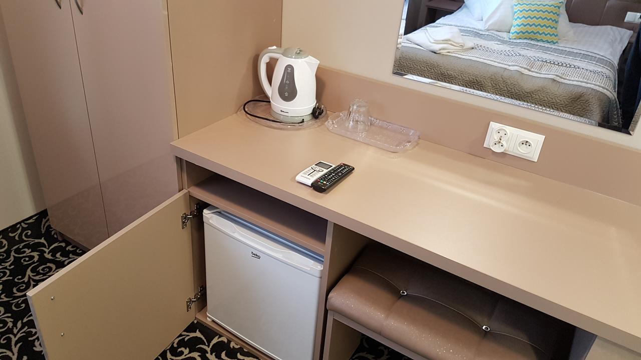 Hotel Gutland Wysokie Mazowieckie Екстериор снимка